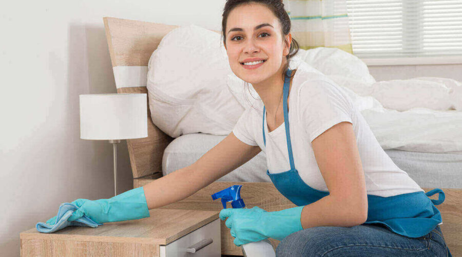 impresa di pulizie per la pulizia di casa
